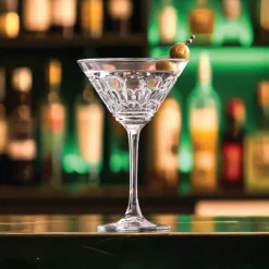 Archie Martini Glass 24 cl / 8,4 oz
