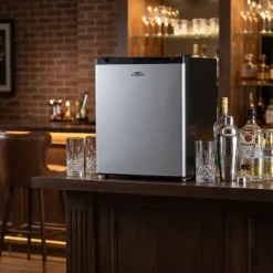 Everglades EVBA020 Bar Cooler, 38L, B,Sort/Silver
