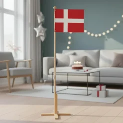 Gulvflag i bøg Dannebrog Str. 170 cm.