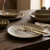 Terra Porcelain Matt Grå tallerken med bølget kant, 23,4 cm