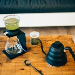 V60 Drip Kedel "Buono" Mat Sort 800ml - Hario