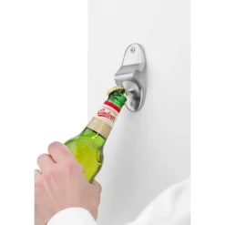 Vægmonteret oplukker